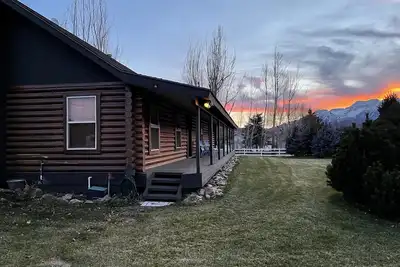 Image de Log Family Cabin in the great Heber Valley, Wasatch County Mountains