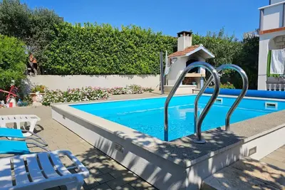 Image de Appartement dans Tribunj avec vue mer, Balcon, Climatisation, Wifi (5034-3)