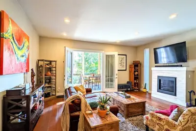 ★ Movie Theater ★ Fire Pit ★