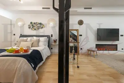 Image de Luxury And Exclusivity In La Moraleja De Madrid