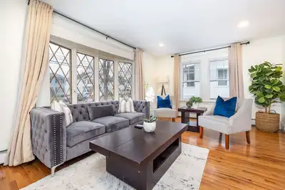 Image de Gorgeous 3 Bedroom House - 9 mins to Hartford, Connecticut