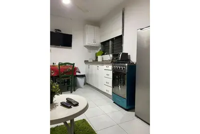 Image de Beautiful furnished studio apartment