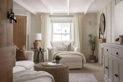 Image de Luxury Cottage with Parking, Minutes to Beach and Restaurants
