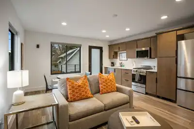 Image de The Nest - Great Value! Cozy Adu Close To Downtown Bozeman