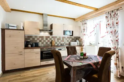 Image de The rustic, cozy 5*star Edelweiss vacation apartment, ideal for hut lovers!
