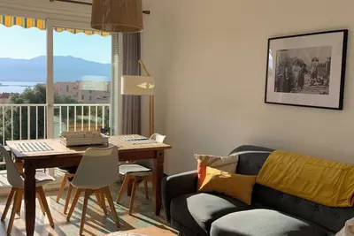Charmant appartement fonctionnel et lumineux, vue mer, rénové en 2025