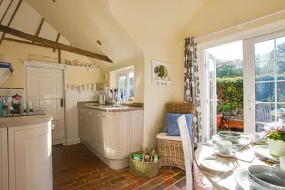 Image de One The Bungalows - Deux Chambres Maison, Couchages 4