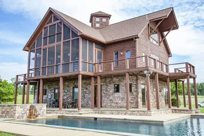 Image de One Of A Kind Home in Va Wine Country on 50 acres