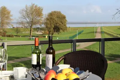 Image de Penthouse Seepanorama, Am Alten Deich 16/9 - Welcome to the Seepanorama apartment!