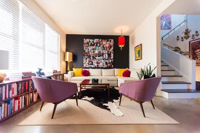 Image de Unique & Artsy Getaway on the Southside