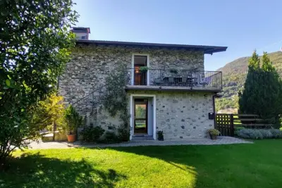 Image de Cottage al Lago by Interhome