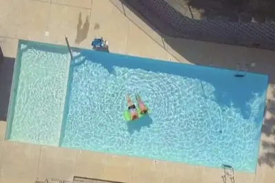 Image de Ashley's Luxurious Snuggery!