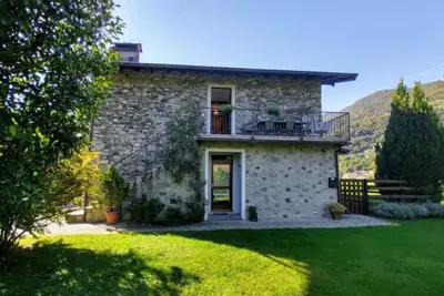 Image de Cottage al Lago by Interhome