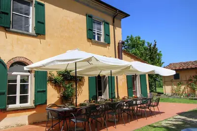 Villa avec piscine א Marciano
