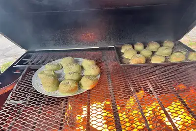 Image de Winery Stay Experience: Sunday River Area Farmhouse Winery &\nWood-fired Grill