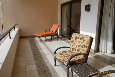 Image de Oceanfront One Bedroom Master Suite with kitchen  Available April 12-19, 2025