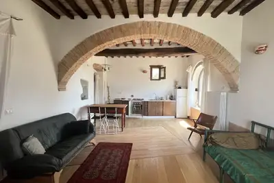 Image de A place for the muse, unusually close to nature, but luxurious and well connected.