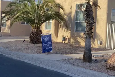 Image de Beautiful Big House one block from the Colorado River