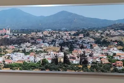 Image de Achilles Heel - A choice of 2 x 1 bedroom apartments