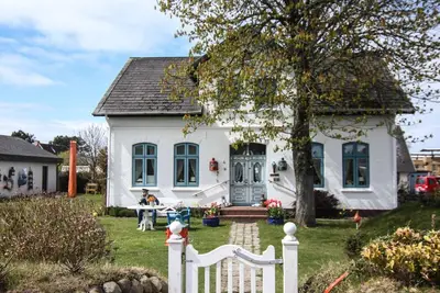Image de Solbeck in the Käpitänshaus Andresen - Sylt is a valuable habitat and