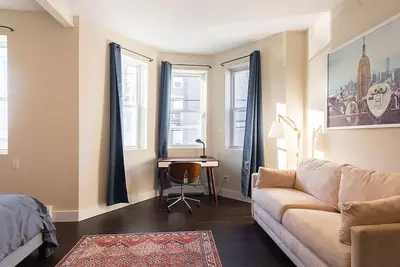 Image de 20 Min to Nyc | Walk Everywhere | Modern 2-Br | Laundry | Paid Parking