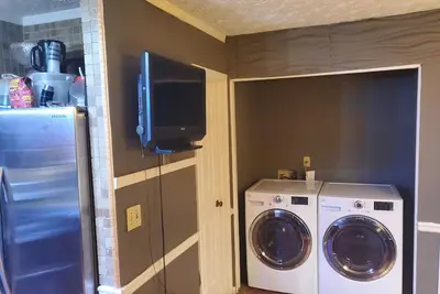 Image de 2 Bedroom 2. 5 Bath Townhome