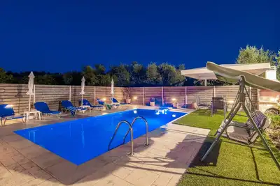 Image de Villa Toscane 2 - Villa 2 Chambres avec Piscine Privée
