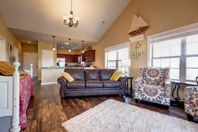 Image de 51-13 Lake Escape Penthouse Elevator Close to Sdc with Indoor/Outdoor Pools 2 Sp