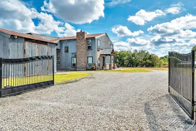 Image de The Levi Gin - Luxury Vintage Retreat