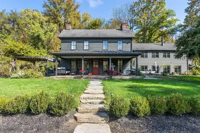 Image de Chic Historic Luxury on the Delaware River