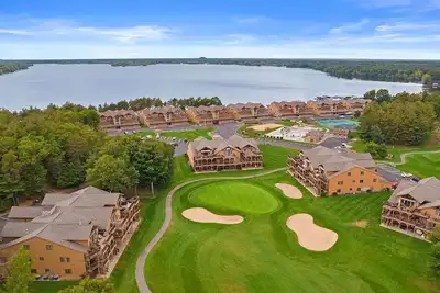 Image de Winter or Warm weather Getaway@ Northern Bay Resort!