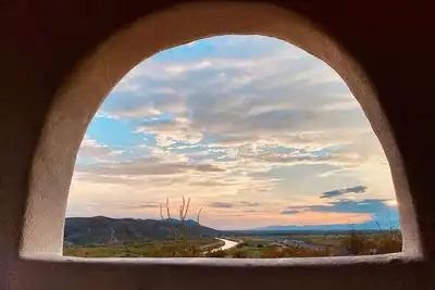 Image de Big Bend Adobe Paradise - La Centinela