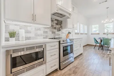 ⭐️New Construction 3br Luxury Townhome Walk To Cowboys Rangers Games