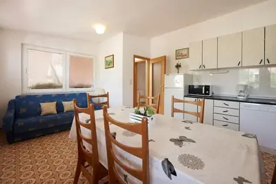 Appartement dans Seget Vranjica avec vue mer, terrasse, Climatisation, Wifi (5052-5)