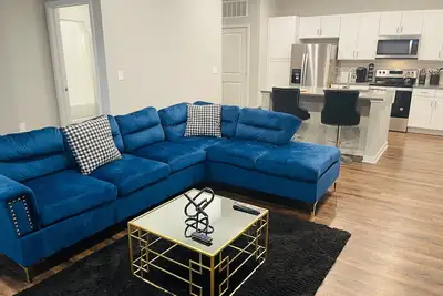 Image de ♥️|Extend Your Stay in Luxury |💢mins from Hsv 2b2b