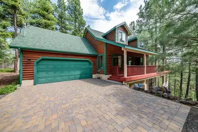 Image de The Gracia Inn-Luxury Cabin amidst Ponderosa Pines