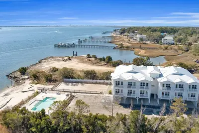 Image de Spt Riverview Rm 116 - Studio Efficiency, Water Views/Waterfront, Pool, Sleeps 4