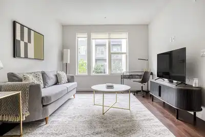 Image de Fantastic Milpitas 1br w/ Pool, Gym & W/D, walk to Bart, by Blueground
