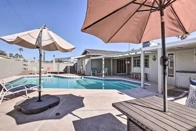 Image de Luxury Scottsdale Home w/ Pool & Gas Grill!