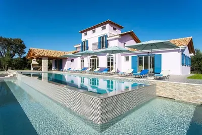 Image de Maison de vacances Zante pour 1 - 15 personnes avec 7 chambres à coucher - Maison de vacances
