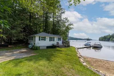 Image de Waterfront, dock, bring your boat