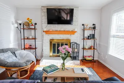 Image de Cozy Townhouse in heart of West Ashley