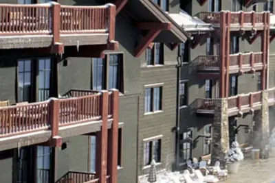 Image de Luxury 2 Br 2 ba Ritz Carlton Ski in/out Condo