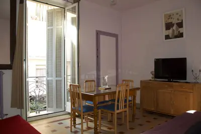 Image de Appartement, Centre Ville, Proche Plage Et Tous Commerces