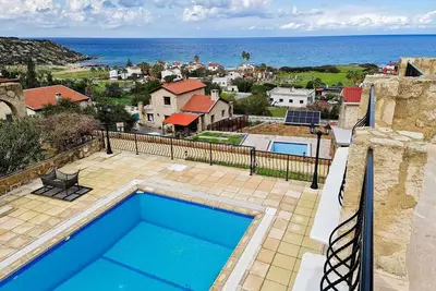 Image de 3 bedroomed villa, private swimming pool and amazing mountain & beach views
