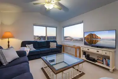 Image de Coastal Comfort: Cayucos Family Home, Steps from the Waves & Easy Beach Access!