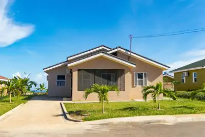 Image de Irie Paradise Getaway Brand New Gated Community