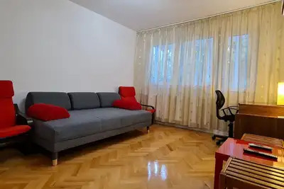 Image de Clean & Quiet Apartment with garden view, self & early check-in, late check-out!