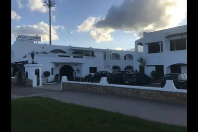 Image de Inviting 2 rooms apartment in route marina smir