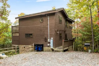 Image de Experience serenity near adventure! just an 8-min drive to Top Places.